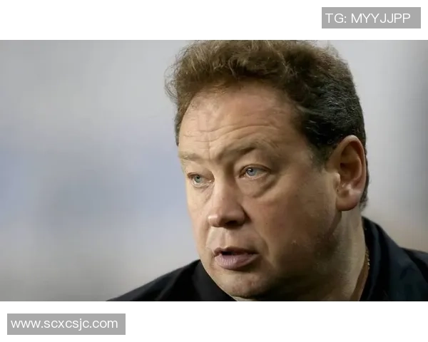 寸头球星的崛起与变革 足球世界中的新锋线力量 寸头球星的崛起与变革 足球世界中的新锋线力量