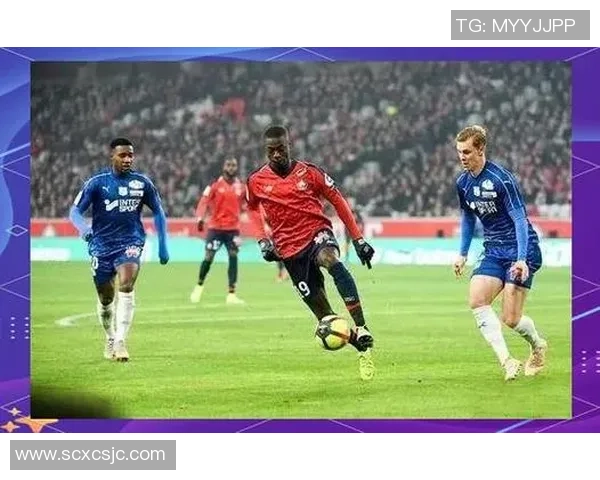 足球明星模型解析：从技术特点到场上表现全面剖析