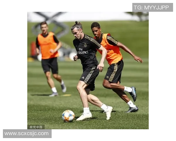 足球球星单挑集锦精彩对决 展现球技与速度极限挑战